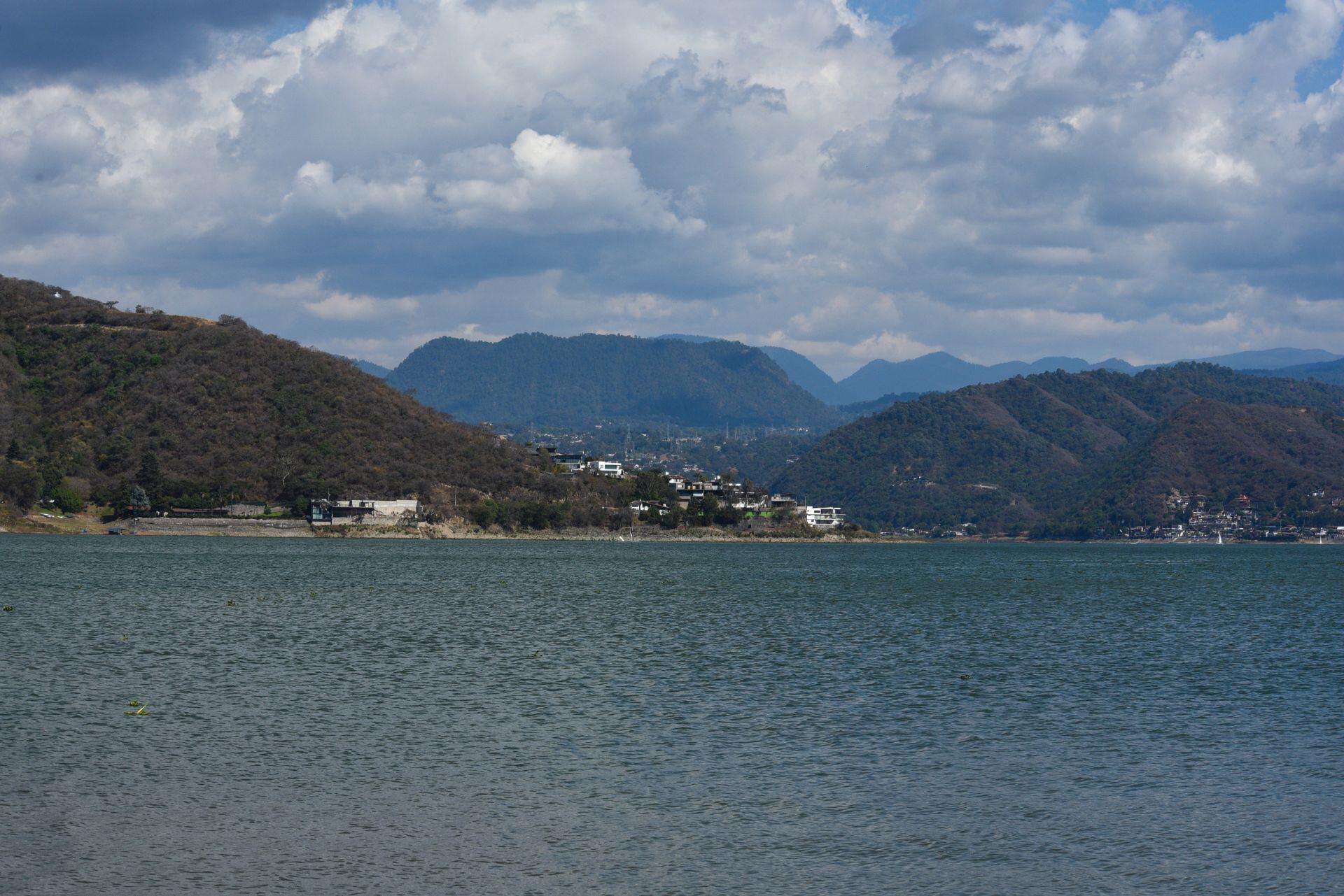 La presa Valle de Bravo es la que registra el mayor porcentaje de almacenamiento (Cuartoscuro)