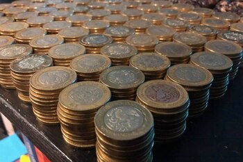 Monedas diez pesos