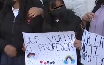 Estudiantes en Durango protestaron ante