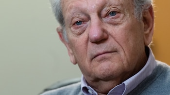 Luis Czyzewsk (Adrian Escandar)