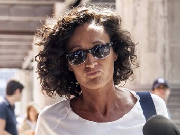 Dulce de la Piedra rompe el silencio y respalda las duras acusaciones de Isa Pantoja. EUROPA ESPAÑA SOCIEDAD