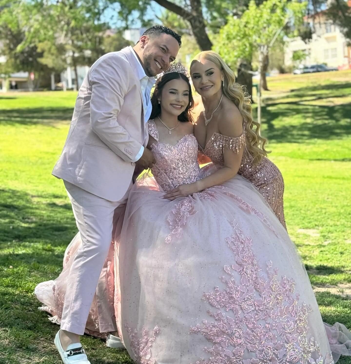 Claudia Galván reveló que retomó su relación con Lorenzo tras el quinceañero de su hija (Instagram/ClaudiaGalvan)