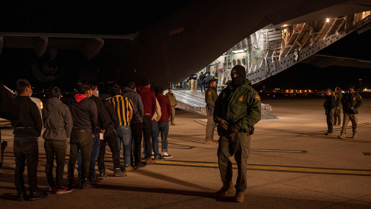 Cuántos aviones con migrantes deportados por EEUU ha aceptado México
