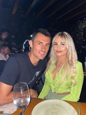 Tomic está en pareja desde