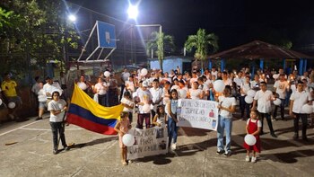 Joven estudiante menor de edad