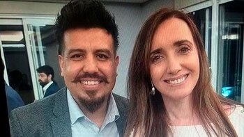 El concejal junto a la