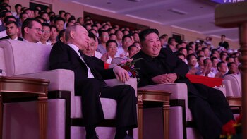 Los líderes se mostraron divertidos