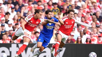 (Crónica) Arteta y su Arsenal remontan en el derbi ante el Chelsea de Xabi Alonso