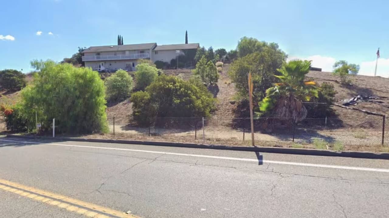 El homicidio en Fallbrook, California, dejó un trabajador guatemalteco fallecido y a otro herido tras una discusión con un hombre armado.