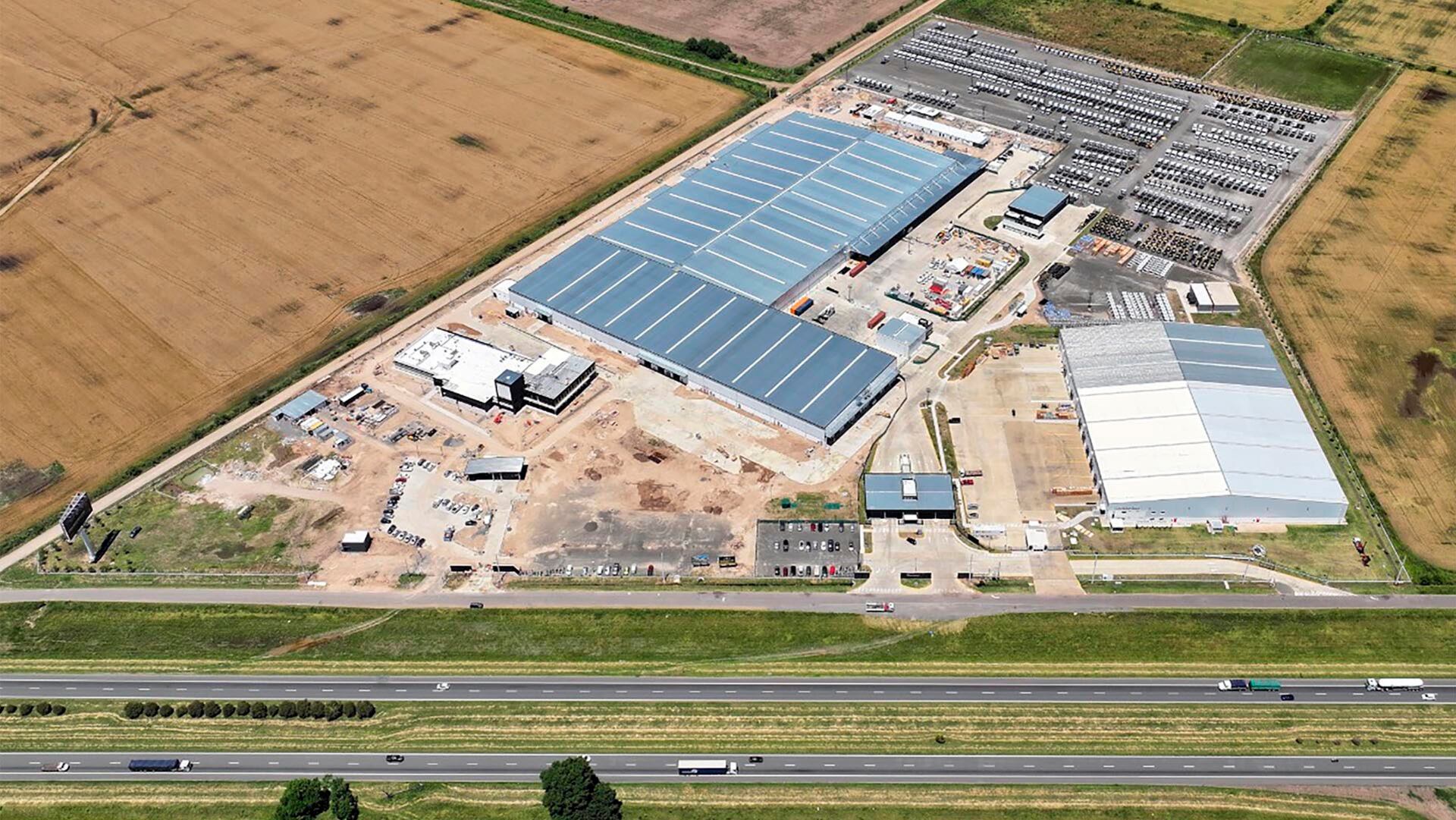 La nueva planta de Mercedes-Benz Camiones y Buses funciona como Centro de distribución de Repuestos desde diciembre del año pasado