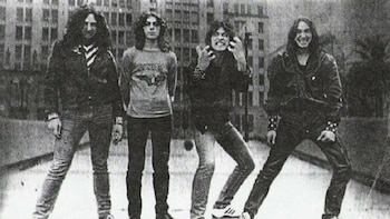 V8 banda