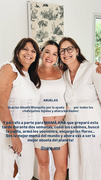 Sofía junto a la mamá