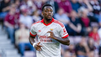 Jhon Jáder Durán tuvo un partido irregular con Benfica y su competencia por la titular volvió a hacer gol: Richard Ríos sigue sin jugar