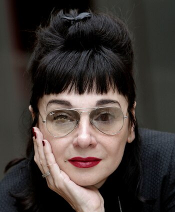 La cantante portuguesa Mísia posa