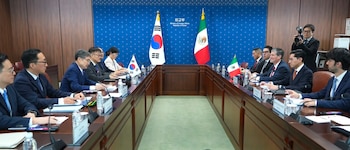 En conversaciones en la Seúl, las delegaciones celebran la próxima llegada del jefe del Ejecutivo del país asiático