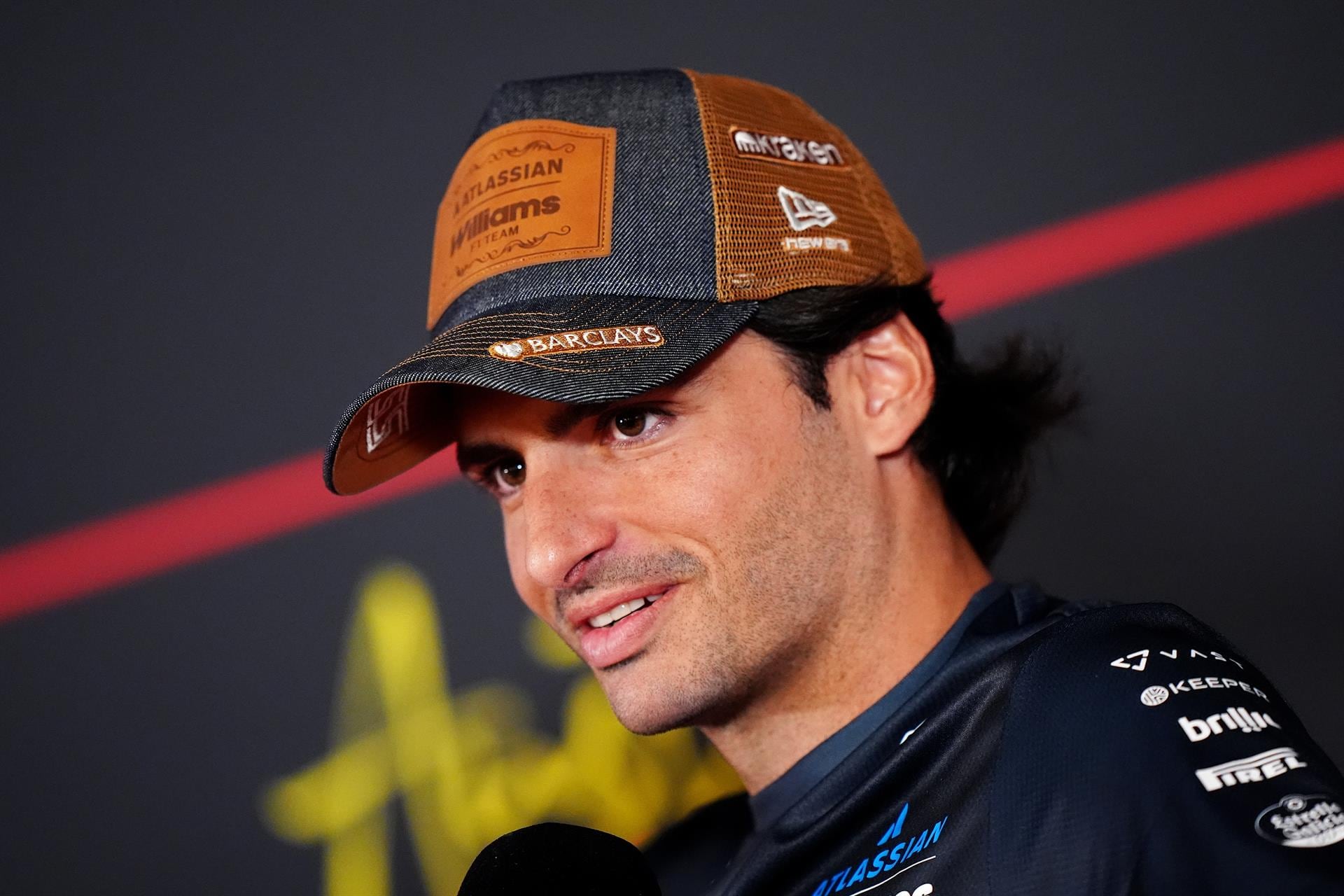 Carlos Sainz: "Nuestro coche no es mejor que los 15 primeros"