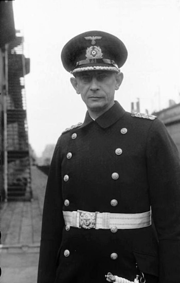 Ernst Lindemann, el capitán del acorazado Bismarck