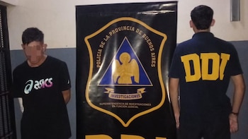 Le disparó varias veces a