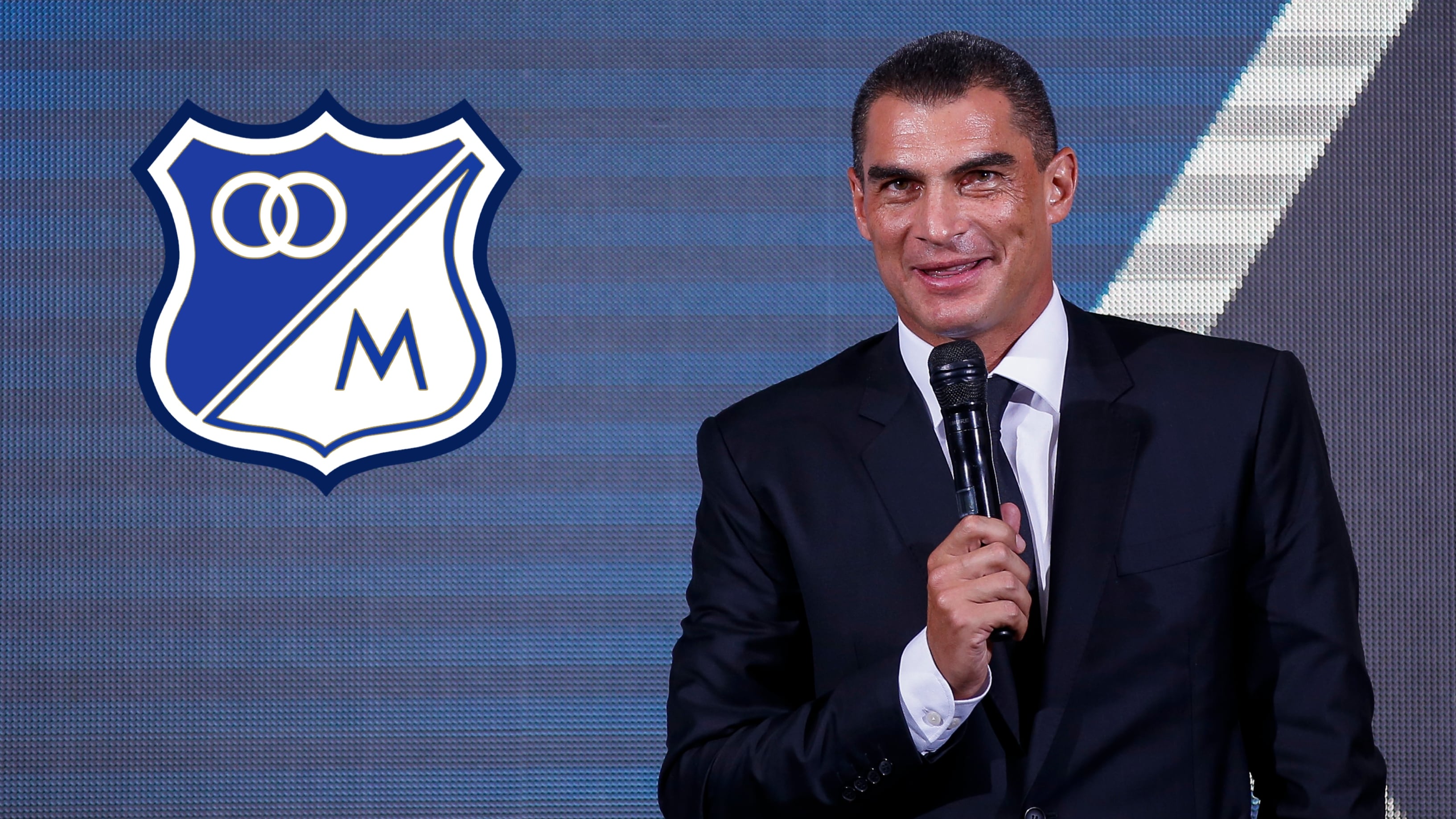 Faryd Mondragón fue relacionado con el cuerpo técnico, pero Alberto Gamero negó que hubieran hablado sobre su llegada a Millonarios. - crédito Colprensa