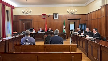 Un jurado popular declara culpable a un guardia civil al dar datos de coches a su excuñado por dinero