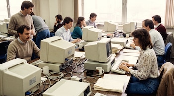 Apple - trabajadores - Steve Jobs - tecnología - 17 de mayo