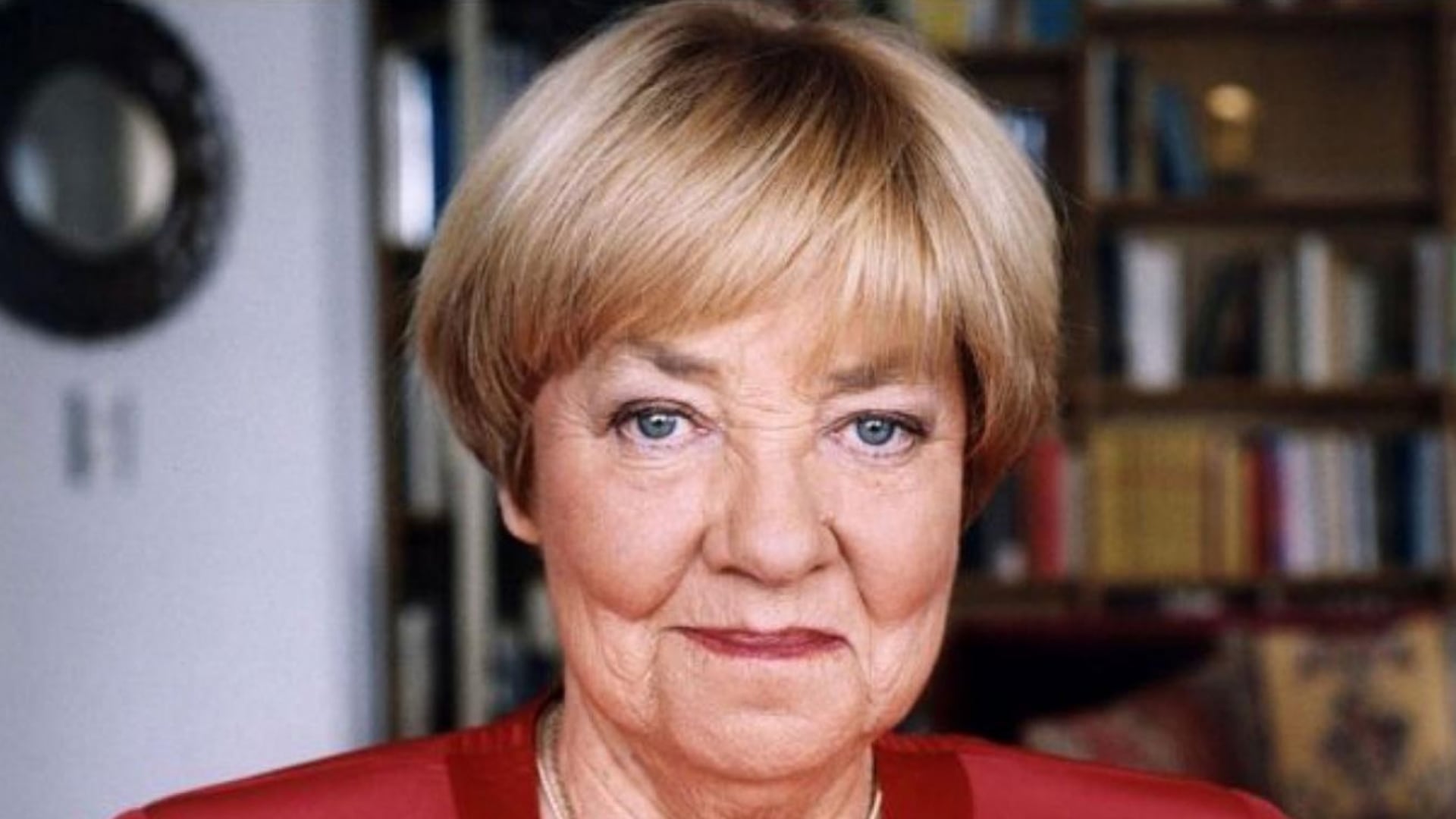 La poetisa, novelista, escritora, dramaturga, cantautora y compositora argentina murió el 10 de enero de 2011