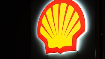 Shell duplica el beneficio hasta septiembre y lanza una recompra de acciones de hasta 4.490 millones