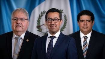 El presidente Bernardo Arévalo reorganiza la cúpula económica con nombramientos en la banca central y la Superintendencia de Bancos