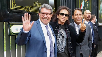 Alex Lora en el Senado