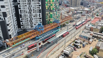 Modifican servicios de Transmilenio en