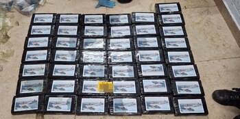 La Policía de Control de Drogas decomisó 400 kilogramos de cocaína durante el operativo realizado en diciembre de 2025 cerca del aeropuerto de Liberia. Crédito: MSP