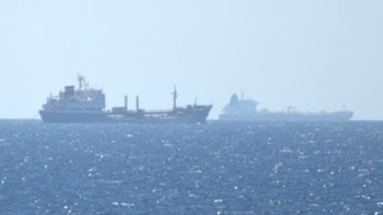 El buque español 'Rayo' vigila a tres barcos de la Marina rusa en el Mediterráneo