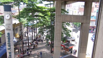 Mujer sobrevivió tras intentar suicidarse