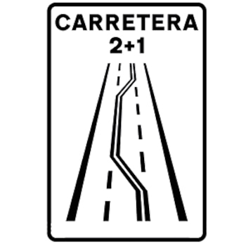 Nueva señal de tráfico. Carretera