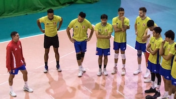 Marcos Blanco explica exclusiones en la selección masculina y anuncia llegada de un central de 2.06 metros desde Estados Unidos