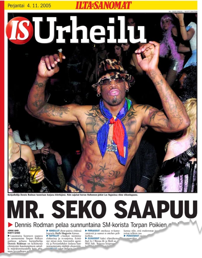 La edición del periódico finlandés Ilta-Sanomat del 4 de noviembre de 2005 que anunció la llegada de la estrella de la NBA Dennis Rodman al equipo Torpan Pojat de Helsinki