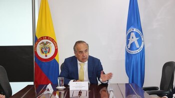 Guillermo Reyes, ministro de Transporte.