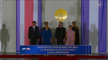 Nayib Bukele recibió a Laura Fernández en Casa Presidencial durante su visita oficial a El Salvador