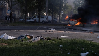 Rusia ignoró el alto el fuego unilateral de Ucrania y lanzó decenas de drones en ataques nocturnos sobre varias ciudades