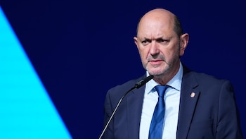 Louzán manda su apoyo a las víctimas del accidente de Toledo: "Ninguna palabra alivia un dolor tan profundo"