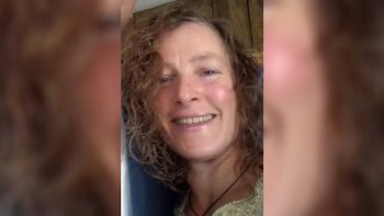 Susan Lane-Fournier, quien había solicitado el divorcio semanas antes de desaparecer, fue hallada muerta tras días de búsqueda. (Oficina del Sheriff del Condado de Clackamas)