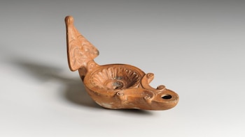 Artefactos cotidianos que reflejaban la