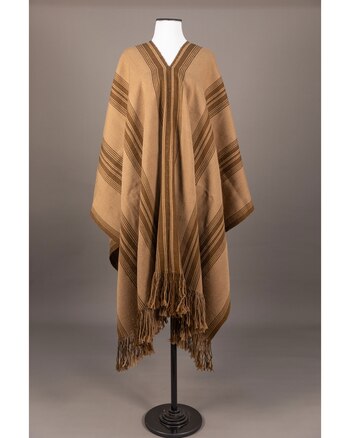 El poncho realizado por Graciela