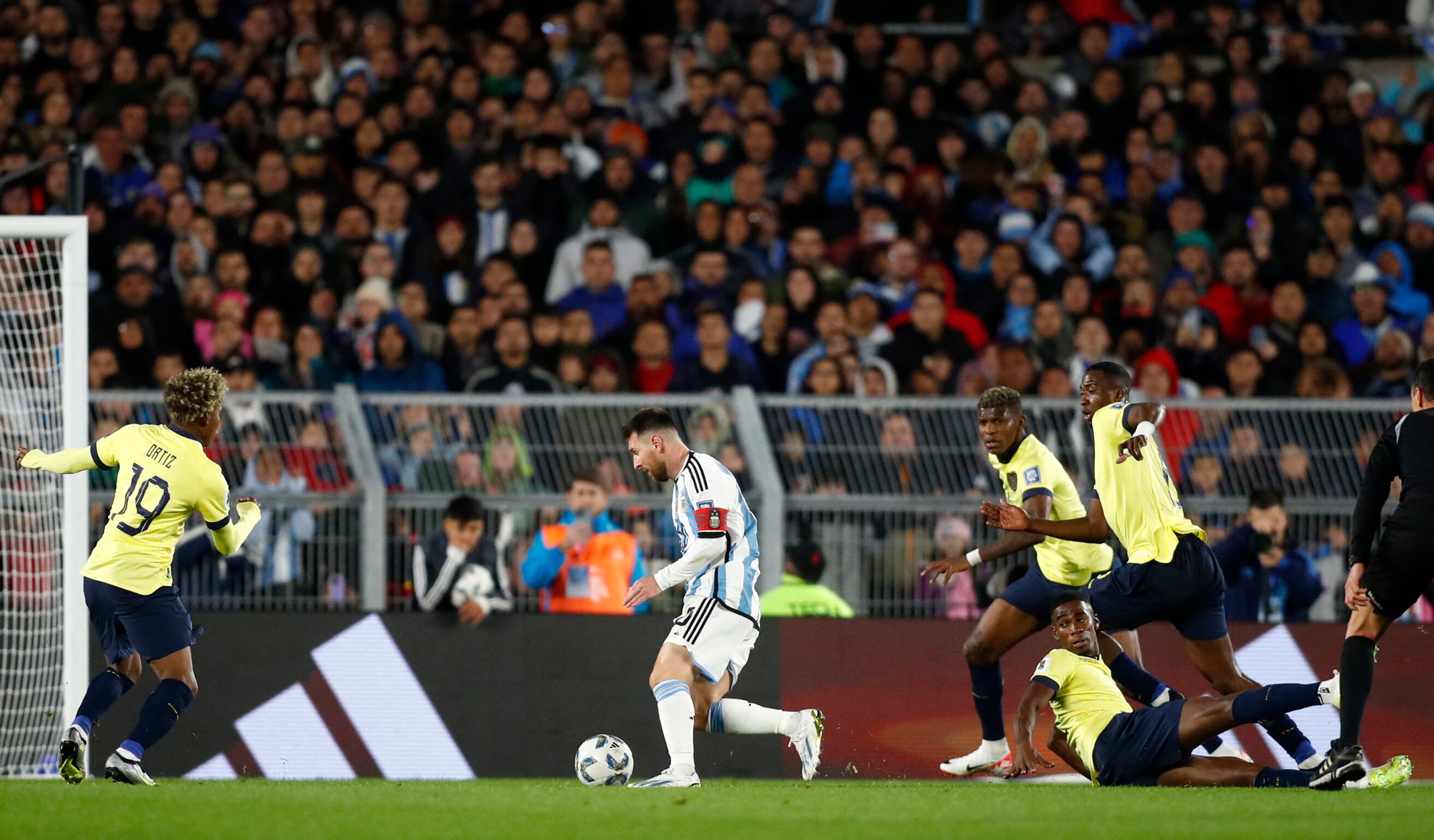 Soccer Football - World Cup - South American Qualifiers - Argentina v Ecuador - Estadio Mas Monumental, Buenos Aires, Argentina - September 7, 2023 Argentina