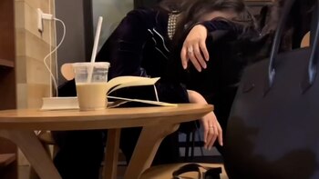 Zou Yaqi vivió tres días