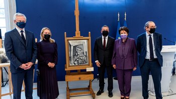 La hija de Picasso dona