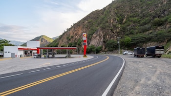 Vía Bucaramanga-Bogotá: prevén reabrir el paso para carga pesada en el sector del Pescadero desde el 1 de octubre
