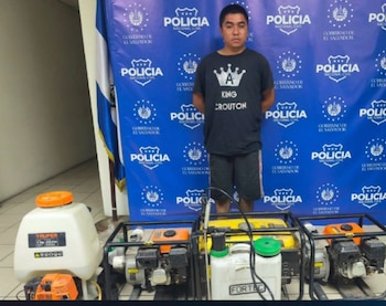 La víctima del hurto colaboró activamente con las autoridades al alertar sobre los objetos robados y monitorear su posible venta en redes sociales. (Foto cortesía PNC)
