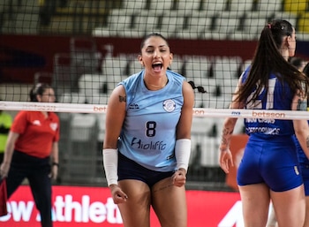 Atenea marcha en el quinto