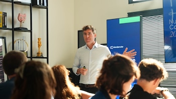 DEF participó de la presentación